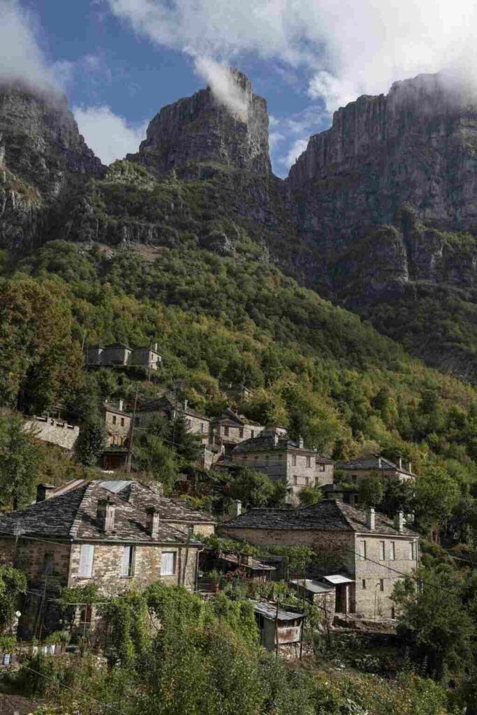Pindus mountain range - Zagorohoria - Gastronomy Tours ΜΙΚΡΟ ΠΑΠΙΓΚΟ 95 1025x1536 1 - Gastronomy Tours